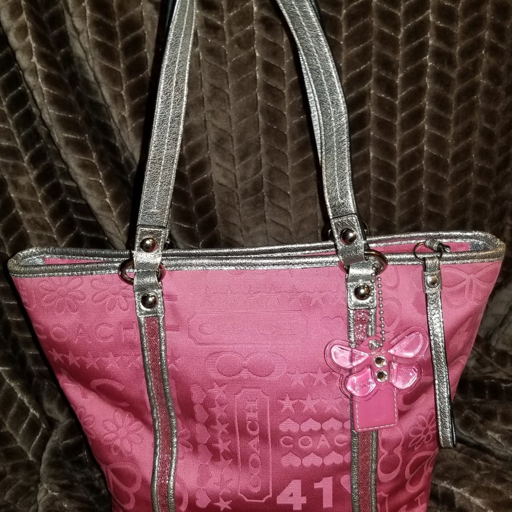 Coach Signature Poppy Tote